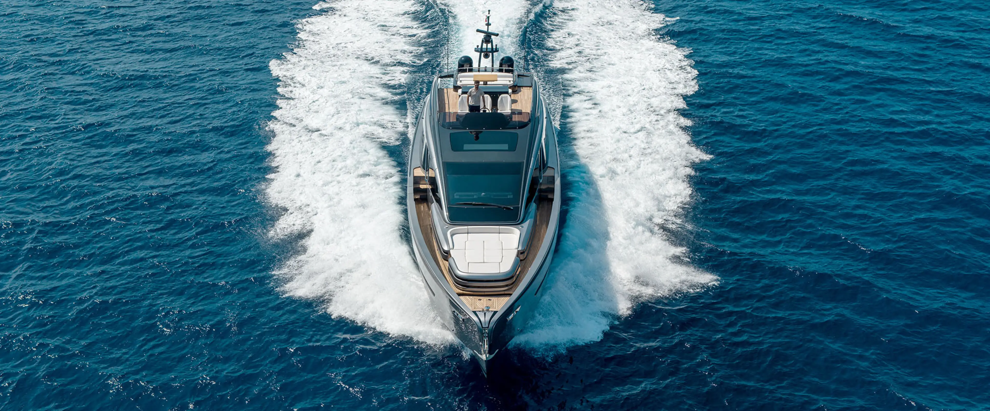 Ferretti 2.jpg
